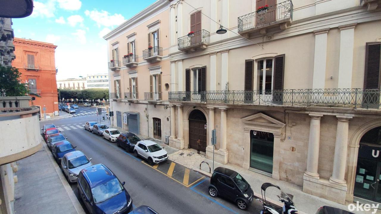 Dimora Beluga - Bari Centro Hotell Eksteriør bilde
